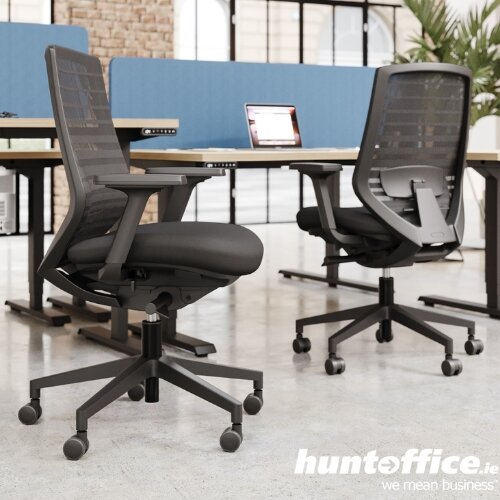 X.77 operator chair in professional corporate office environment with adjustable lumbar support