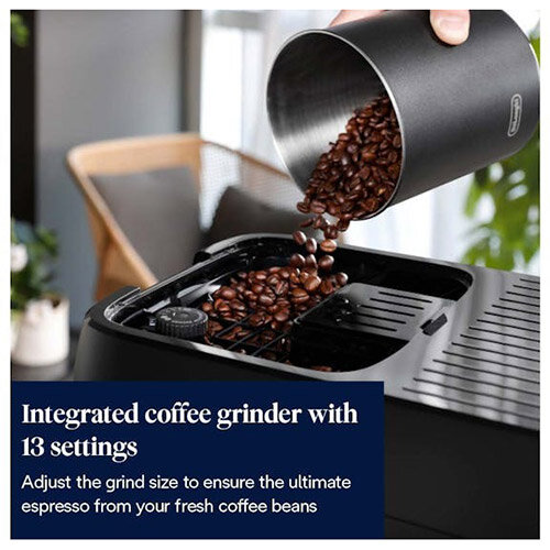De’Longhi Magnifica Plus Automatic Coffee Machine Black with 15 Pre-set Drinks, 15 bar Pressure, 1.8 L Water Tank, 250 g Bean Grinder & Auto Milk Frother