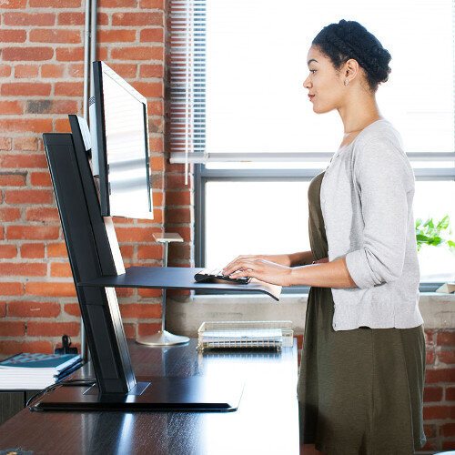 Humanscale QuickStand ECO Height-Adjustable Sitting/Standing Single Monitor Workstation Black QSEBS
