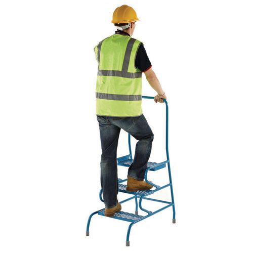 2 Step With Handrail Galvanised Finish Mesh Step Static - Hunt Office ...