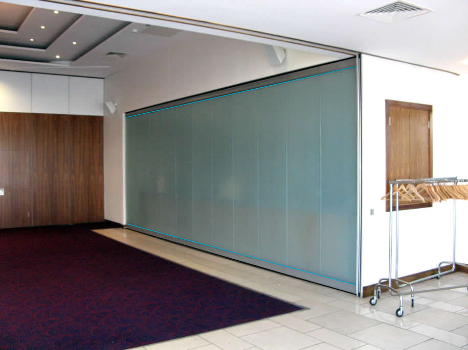 Multiwal Mobile Glass Panel Walls Hunt Office Ireland
