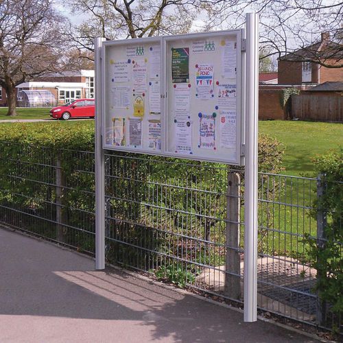 Anodised 18Xa4 Dual-Door Tradition Outdoor Noticeboard On Posts